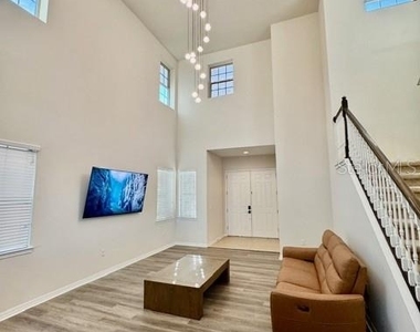 10264 Henbury Street - Photo Thumbnail 3