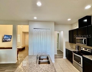 10264 Henbury Street - Photo Thumbnail 13