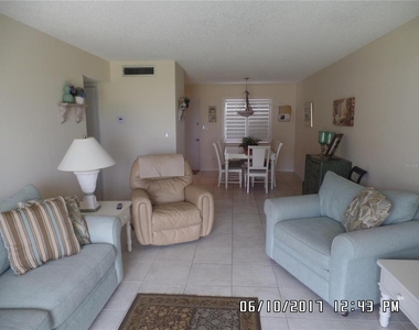 815 Ocean Shore Boulevard - Photo Thumbnail 5