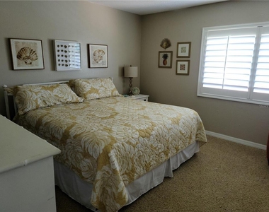 815 Ocean Shore Boulevard - Photo Thumbnail 6