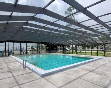 22291 Westchester Boulevard - Photo Thumbnail 5
