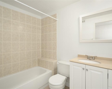 22291 Westchester Boulevard - Photo Thumbnail 14