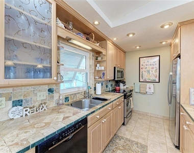 45 Wilhelm Drive - Photo Thumbnail 16