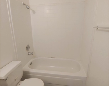1884 Nebula Drive - Photo Thumbnail 9