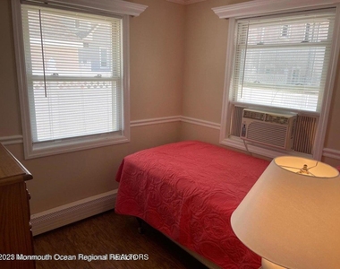 15 Elizabeth Avenue - Photo Thumbnail 6