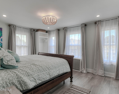83 Broadway - Photo Thumbnail 28