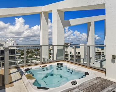 3100 N Ocean Drive - Photo Thumbnail 22