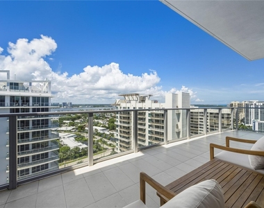 3100 N Ocean Drive - Photo Thumbnail 24