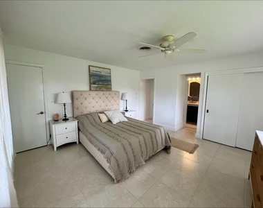556 Se 15th Avenue - Photo Thumbnail 28