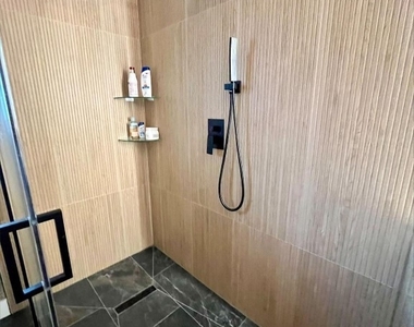556 Se 15th Avenue - Photo Thumbnail 27