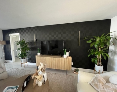 556 Se 15th Avenue - Photo Thumbnail 16