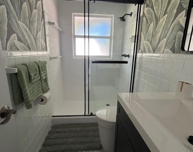 556 Se 15th Avenue - Photo Thumbnail 35