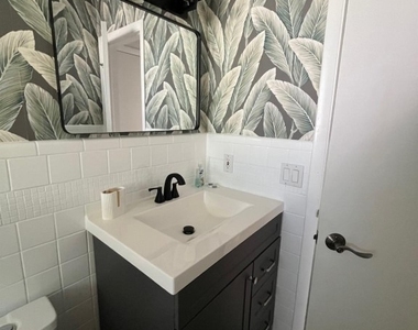 556 Se 15th Avenue - Photo Thumbnail 36