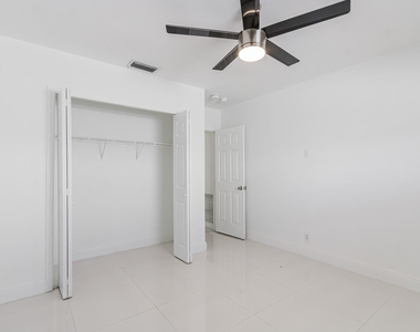 2810 Ne 60th Street - Photo Thumbnail 34