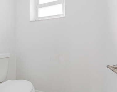 2810 Ne 60th Street - Photo Thumbnail 26