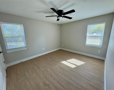 3824 Patman Street - Photo Thumbnail 14