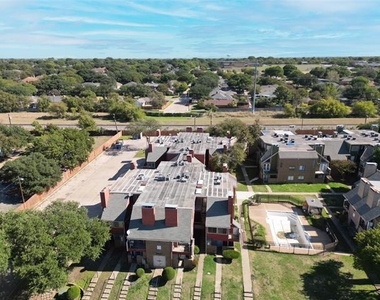 9839 Walnut Street - Photo Thumbnail 28