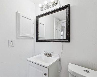 9839 Walnut Street - Photo Thumbnail 23