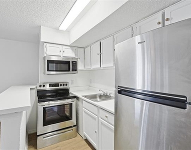 9839 Walnut Street - Photo Thumbnail 12