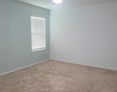 1213 Wildflower Street - Photo Thumbnail 15