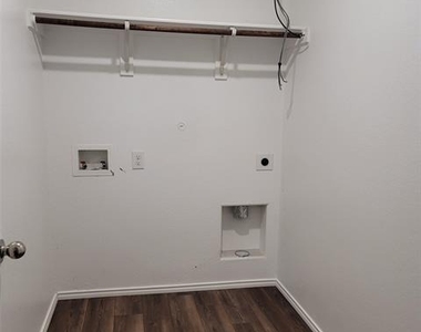 1213 Wildflower Street - Photo Thumbnail 7