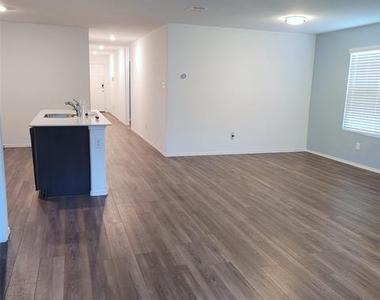 1213 Wildflower Street - Photo Thumbnail 12