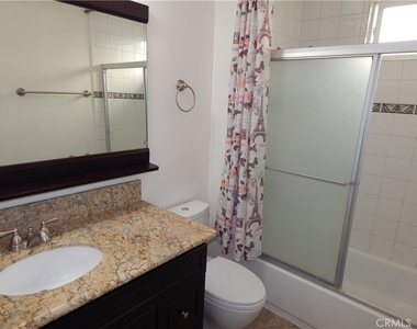 11834 Gilmore - Photo Thumbnail 22