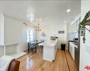 429 Ocean Ave - Photo Thumbnail 10