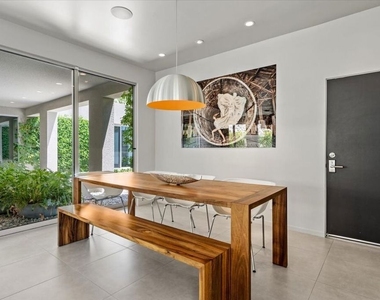 1175 Los Robles Drive - Photo Thumbnail 20