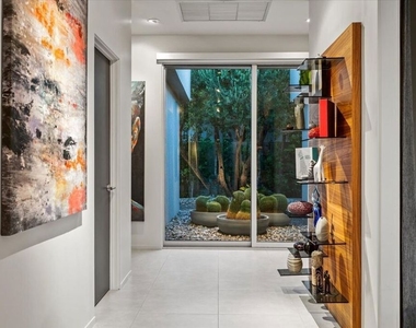 1175 Los Robles Drive - Photo Thumbnail 24