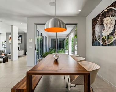1175 Los Robles Drive - Photo Thumbnail 21