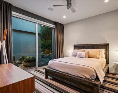 1175 Los Robles Drive - Photo Thumbnail 43