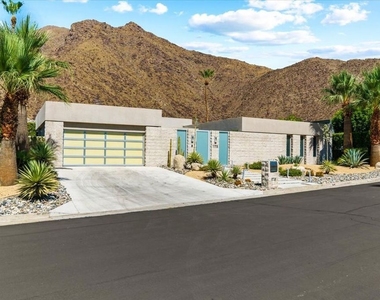 1175 Los Robles Drive - Photo Thumbnail 3