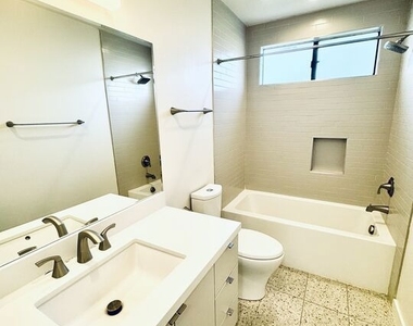 1237 N Ogden Drive - Photo Thumbnail 8