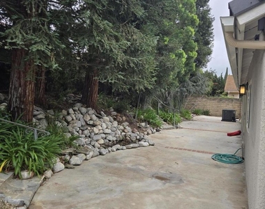 3287 Sierra Drive - Photo Thumbnail 28