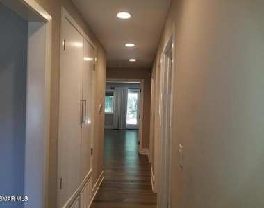 3287 Sierra Drive - Photo Thumbnail 22