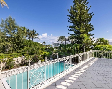 1048 S Ocean Boulevard - Photo Thumbnail 6