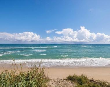 1048 S Ocean Boulevard - Photo Thumbnail 4