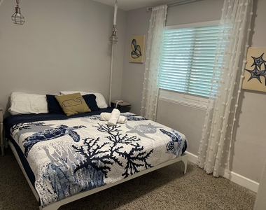 1258 Beach Road - Photo Thumbnail 7