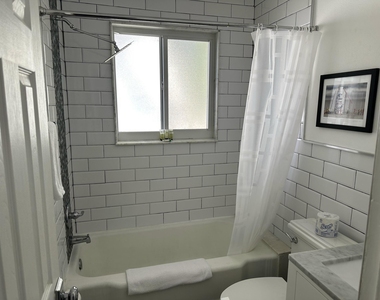 1258 Beach Road - Photo Thumbnail 9