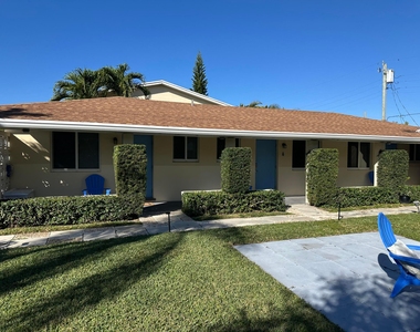 1258 Beach Road - Photo Thumbnail 11