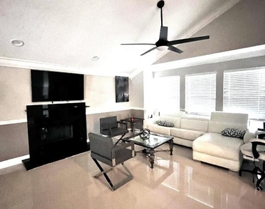 6186 Duckweed Road - Photo Thumbnail 10