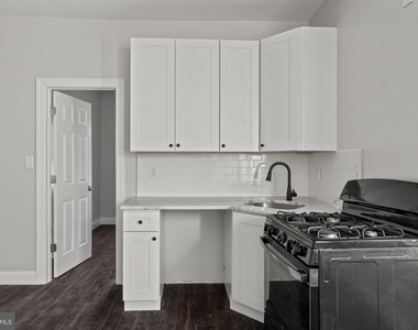 5237 Chester Avenue - Photo Thumbnail 19