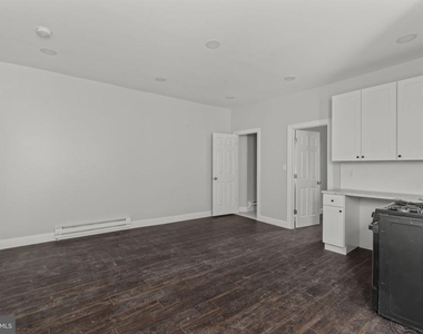 5237 Chester Avenue - Photo Thumbnail 18