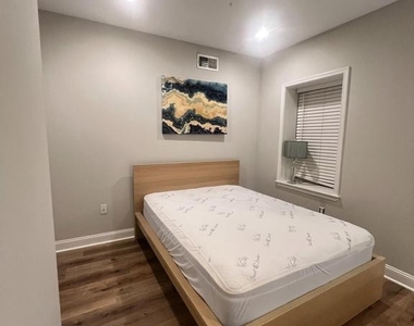 3802 Spring Garden Street - Photo Thumbnail 4