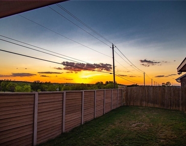 3009 Armidale Dr - Photo Thumbnail 25
