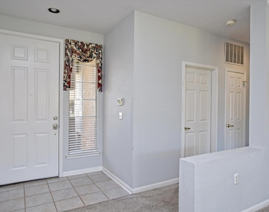117 Beautybush Trl - Photo Thumbnail 3