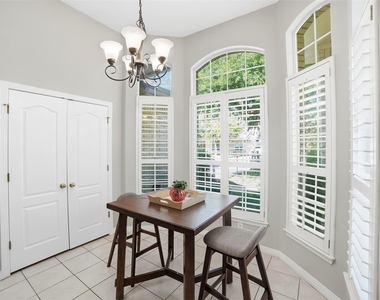 409 E Austin Ave - Photo Thumbnail 13