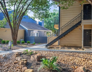 1100 Graham Drive - Photo Thumbnail 22