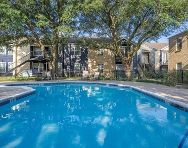 1100 Graham Drive - Photo Thumbnail 26
